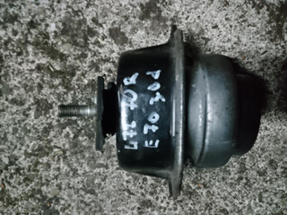подушка крепления двигателя BMW X5 E70 2009, 3.0 л., M57 D30 (306D3), дизель, АКПП, внедорожник 5 дв., 6784416