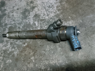форсунка BMW 3 серия F30/F31/F34 2012, 2.0 л., N47 D20 C, дизель, АКПП, седан, 13537798446, 0445110289