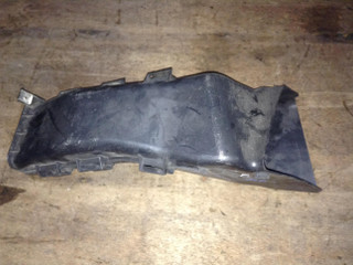 воздуховод тормозной левый BMW 3 серия E90/E91/E92/E93 2005, 2.0 л., M47 D20 (204D4), дизель, АКПП, седан, 8045361