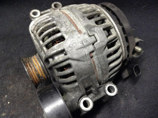 генератор BMW 3 серия E46 2002, 1.8 л., N46 B18 A, бензин, АКПП, седан, 7505897, 0124515051