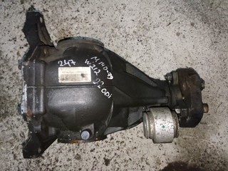 редуктор заднего моста Mercedes-Benz E-Класс W212/S212/C207/A207 2010, 2.1 л., OM 651.924, дизель, АКПП, серебристый, седан, A2073500314, 2123504601