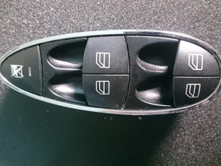 блок управления стеклоподъемниками Mercedes-Benz E-Класс W211/S211 2005, 2.1 л., OM 646.961, дизель, АКПП, седан, SWF502159, A2118213679