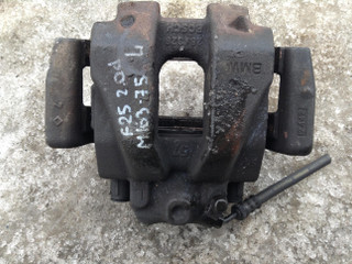 суппорт передний левый BMW X3 F25 2013, 2.0 л., N47 D20 C, дизель, АКПП, белый, внедорожник 5 дв., 6790921