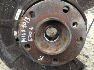 ступица задняя левая BMW X5 E70 2007, 3.0 л., M57 D30 (306D3), дизель, АКПП, внедорожник 5 дв.