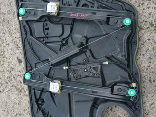 стеклоподъемник передний левый Mercedes-Benz GL-Класс X166 2013, 3.0 л., OM 642.826, дизель, АКПП, коричневый, внедорожник 5 дв., A1669060201