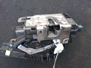 замок двери передней левой Mercedes-Benz M-Класс W166 2015, 3.0 л., OM 642.826, дизель, АКПП, cthsq, внедорожник 5 дв., A0997201335