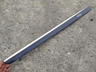 молдинг двери передней левой Mercedes-Benz M-Класс W164 2006, 3.0 л., OM 642.940, дизель, АКПП, внедорожник 5 дв.