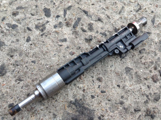 форсунка BMW 5 серия F07/F10/F11 2012, 2.0 л., N20 B20 A, бензин, АКПП, седан, 7639994, 0261500172