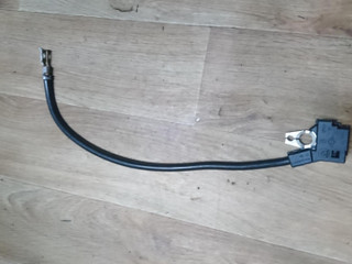 минусовой провод аккумулятора BMW 7 серия F01/F02 2010, 4.4 л., N63 B44 A, бензин, АКПП, седан, 61129215978, 5WK49562J, 9215978