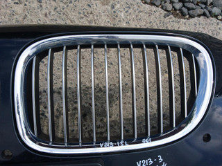 заглушка (решетка) в бампер BMW 7 серия F01/F02 2010, 4.4 л., N63 B44 A, бензин, АКПП, седан
