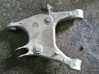 рычаг задний нижний BMW 7 серия F01/F02 2010, 4.4 л., N63 B44 A, бензин, АКПП, седан, 33326784350