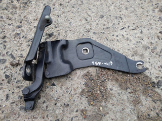 петля капота левая BMW X5 E70 2008, 4.8 л., N62 B48 B, бензин, АКПП, черный, внедорожник 5 дв., 7208627