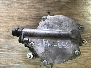 насос вакуумный BMW 7 серия F01/F02 2009, 4.4 л., N63 B44 A, бензин, АКПП, седан