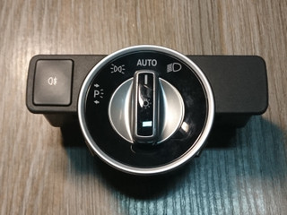 переключатель света Mercedes-Benz GL-Класс X166 2014, 3.0 л., OM 642.826, дизель, АКПП, белый, внедорожник 5 дв., A2129050551