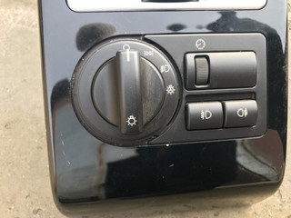 переключатель света Land Rover Range Rover 3 поколение [2-й рестайлинг] 2012, 4.4 л., 448DT, дизель, АКПП, внедорожник 5 дв., YUD501380PUY