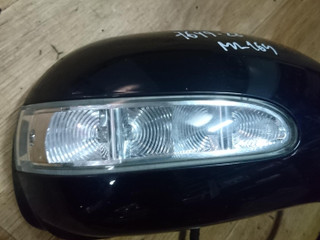 повторитель поворотов Mercedes-Benz M-Класс W164 2006, 3.5 л., M 272.967, бензин, АКПП, внедорожник 5 дв., правый руль