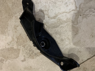механизм открытия капота (кронштейн в салоне) BMW X5 E70 2009, 3.0 л., M57 D30 (306D3), дизель, АКПП, внедорожник 5 дв., 7148521