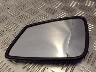 стекло зеркала наружного левого BMW 5 серия F07/F10/F11 2012, 3.0 л., N55 B30 A, бензин, АКПП, хетчбэк 5 дв.