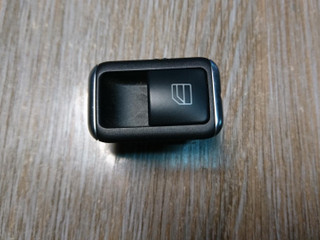 блок управления стеклоподъемниками Mercedes-Benz E-Класс W212/S212/C207/A207 2011, 1.8 л., M 271.860, бензин, АКПП, черный, кабриолет, A2049055502