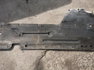 защита днища BMW 3 серия F30/F31/F34 2013, 2.0 л., N47 D20 C, дизель, АКПП, хетчбэк 5 дв., правый руль, 51757241834