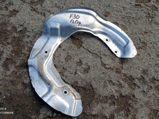 защитный кожух тормозного механизма BMW 3 серия F30/F31/F34 2013, 2.0 л., N20 B20 A, бензин, АКПП, седан, 6792287