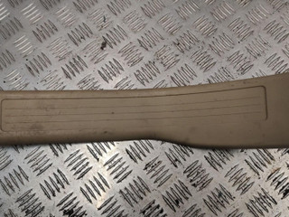 накладка на порог внутренняя Mercedes-Benz M-Класс W164 2007, 3.0 л., OM 642.940, дизель, 1646801236