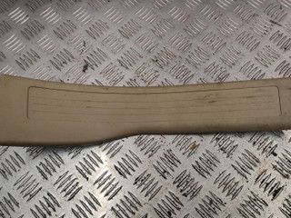 накладка на порог внутренняя Mercedes-Benz M-Класс W164 2007, 3.0 л., OM 642.940, дизель, 1646801135