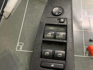 блок управления стеклоподъемниками BMW 5 серия E60/E61 2005, 3.0 л., M57 D30 (306D4), дизель, АКПП, универсал, 6951904
