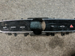 кнопка (выключатель) Mercedes-Benz E-Класс W213/S213/C238/A238 2016, 2.0 л., OM 654.920, дизель, АКПП, белый, седан, правый руль, A2139054603, 2139054603