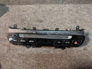 панель управления магнитолой Mercedes-Benz C-Класс W205/S205/C205 2015, 2.1 л., OM 651.921, дизель, АКПП, универсал, A2059055201, 2059055201