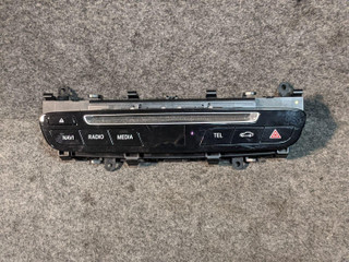 панель управления магнитолой Mercedes-Benz C-Класс W205/S205/C205 2015, 2.1 л., CDi, дизель, АКПП, универсал, A2059055201, 2059055201