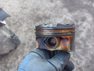 поршень BMW 5 серия F07/F10/F11 2010, 3.5 л., бензин