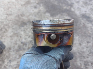 поршень BMW 5 серия F07/F10/F11 2010, 3.5 л., бензин