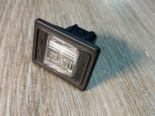 подсветка номера Mercedes-Benz M-Класс W166 2012, 2.1 л., OM 651.960, дизель, АКПП, мокрый асфальт, внедорожник 5 дв., A1729061100, 1729061100