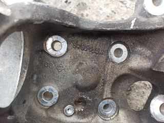кулак поворотный правый BMW 5 серия E60/E61 2006, 3.0 л., N52 B30 A, бензин, АКПП, седан, 6760954, 31216760954