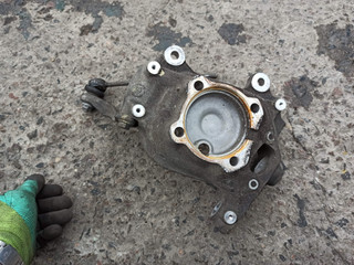 кулак поворотный левый BMW 5 серия E60/E61 2006, 3.0 л., N52 B30 A, бензин, АКПП, седан, 6760953, 31216760953