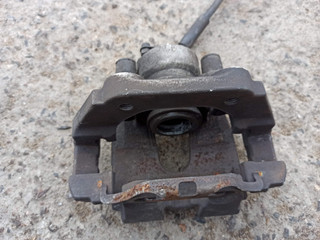 суппорт задний правый BMW 7 серия F01/F02 2011, 3.0 л., N54 B30 A, бензин, седан