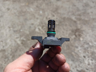 датчик абсолютного давления BMW 7 серия F01/F02 2011, 3.0 л., N54 B30 A, бензин, седан, 7585492