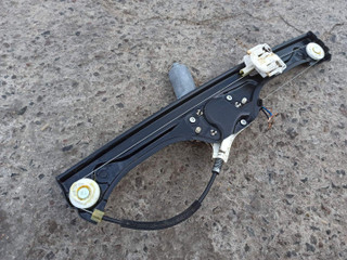 стеклоподъемник задний правый BMW X5 E70 2007, 3.0 л., M57 D30 (306D3), дизель, АКПП, внедорожник 5 дв., 7137030