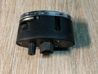 кнопка открытия багажника