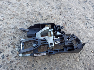 скелет ручки двери задней левой BMW 7 серия F01/F02 2011, 3.0 л., N54 B30 A, бензин, седан