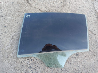 стекло двери задней левой BMW 7 серия F01/F02 2011, 3.0 л., N54 B30 A, бензин, седан