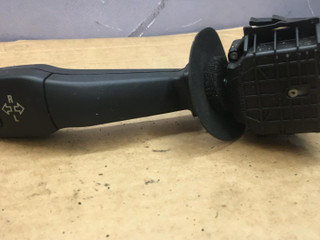 переключатель поворотов BMW 5 серия E39 1999, 2.5 л., M51 D25 (256T1), дизель, АКПП, универсал, 8352172