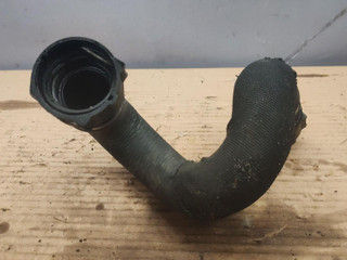патрубок охлаждения