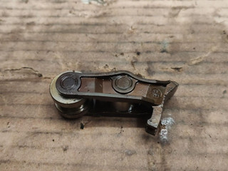 коромысло клапана (рокер)