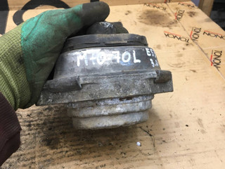 подушка крепления двигателя BMW X5 E53 2001, 3.0 л., M54 B30 (306S3), бензин, АКПП, внедорожник 5 дв., 6758430