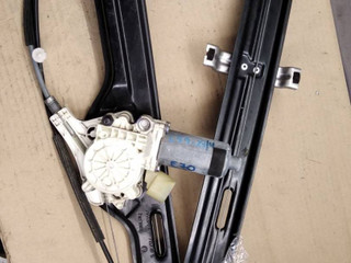 стеклоподъемник электрический передний левый BMW X5 E70 2007, 7166379