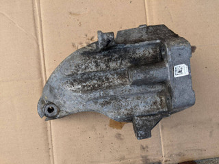 кронштейн двигателя Mercedes-Benz E-Класс W212/S212/C207/A207 W212 2010, 2.2 л., дизель, АКПП, седан, задний привод, правый руль, A6512230004, 6512230004