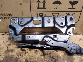 петля капота правая BMW 7 серия F01/F02 2010, 4.4 л., бензин, АКПП, седан, 7200014, 7184190, 7184190