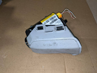 подушка безопасности сиденья Mercedes-Benz E-Класс W212/S212/C207/A207 W212 2010, 2.2 л., дизель, АКПП, седан, задний привод, правый руль, A2128602302
